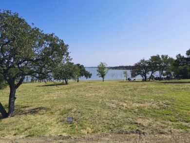 Waterfront 1.01 Acre Lot on Richland Chambers Lake! - photo 31