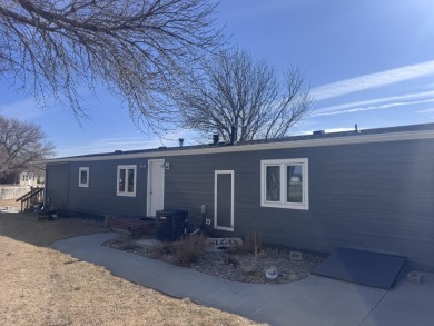 Looking for a year-round residence or the perfect lake getaway - Lake Home For Sale in Johnson Lake, Nebraska