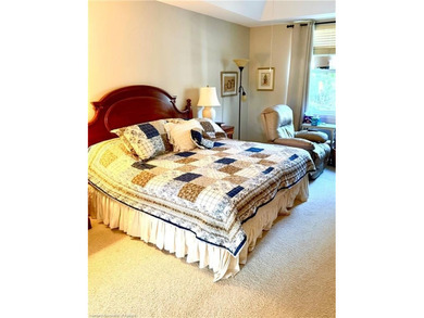 Live where you play! Large 3/2/2 POOL HOME located directly on a - photo 17