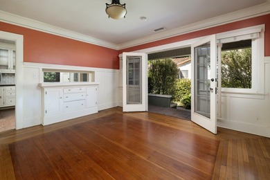 Behind the timeless facade of a beautifully restored 1920s - photo 6