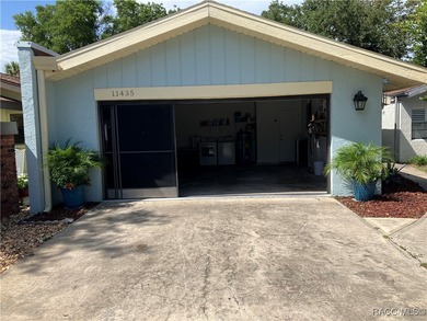 $7,500 NEW PRICE REDUCTION! Beautiful VILLA on the CANAL with - photo 41