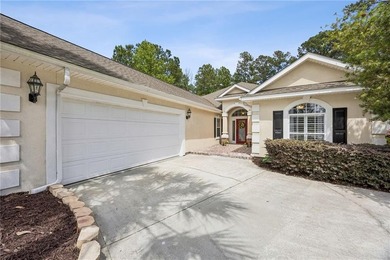 This thoughtfully designed home offers exceptional flexibility - photo 2