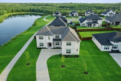 Lake Ray Hubbard Home For Sale in Sunnyvale Texas