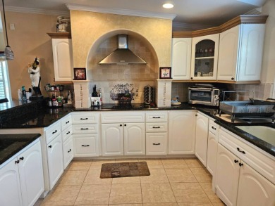 Lake Home For Sale in Lakeland, Florida