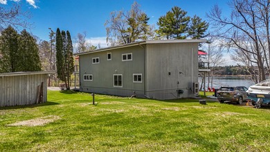 First time offered in over 25 years, this exceptional waterfront - photo 6