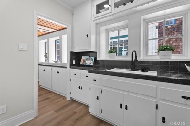 Welcome to one of Old Torrance's most inviting residences, where - photo 12