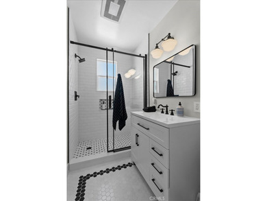 Welcome to one of Old Torrance's most inviting residences, where - photo 14