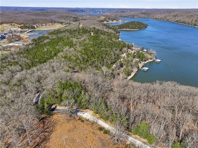 An exceptional opportunity to own 4.4 acres of serene waterfront - photo 15