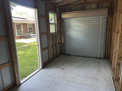 Located in Fort Walton Beach's established Kenwood neighborhood - photo 26