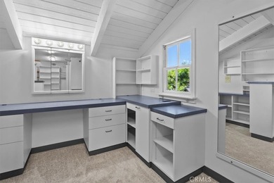 Welcome to one of Old Torrance's most inviting residences, where - photo 28