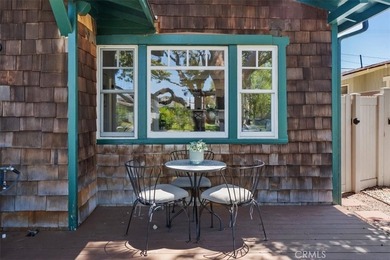 Welcome to one of Old Torrance's most inviting residences, where - photo 35