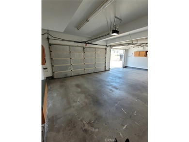 Welcome to one of Old Torrance's most inviting residences, where - photo 38
