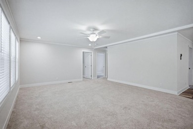 Brand new construction on nearly half an acre in Spring City - photo 10