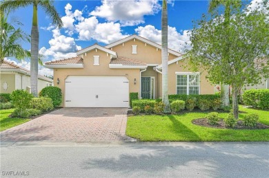 Lake Home For Sale in Fort Myers, Florida