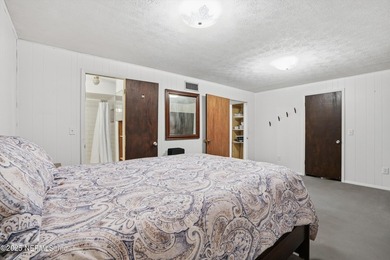 This property offers a rare opportunity with two separate homes - photo 13