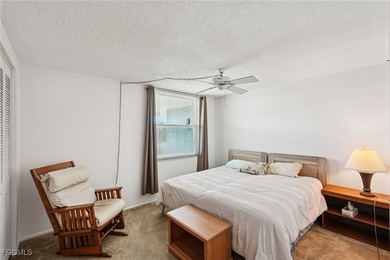 Welcome to this awesome opportunity in Bermuda Club! This 3rd - photo 17