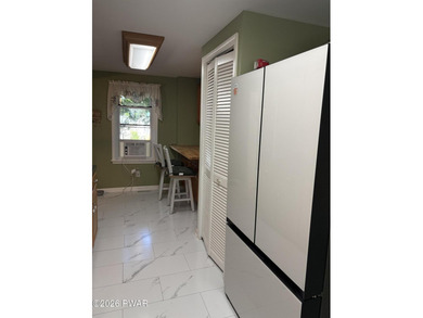Welcome home to this well-maintained 2-bedroom, 1.5-bath - photo 9