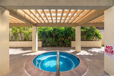Experience true urban island living in this high-floor - photo 20