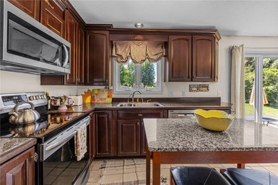 Welcome to this beautifully maintained Contemporary Colonial in - photo 21