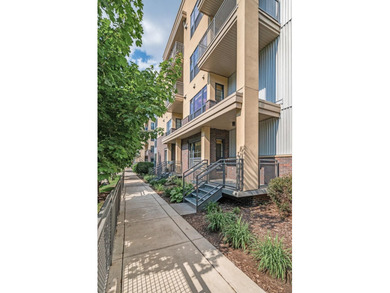 Freshly updated and move-in ready, this spacious 2-bedroom - photo 27