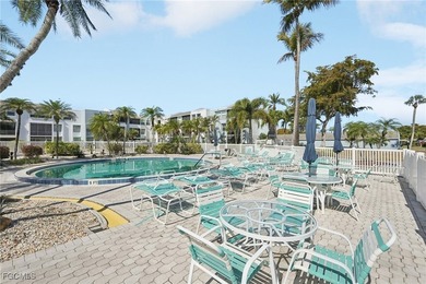 Welcome to this awesome opportunity in Bermuda Club! This 3rd - photo 32