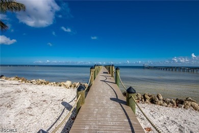 Stunning Waterfront End-Unit Condo with Direct Gulf Access in - photo 43
