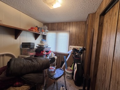 Looking for a year-round residence or the perfect lake getaway - photo 15
