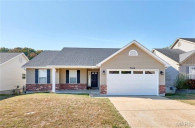 (private lake, pond, creek) Home Sale Pending in Imperial Missouri