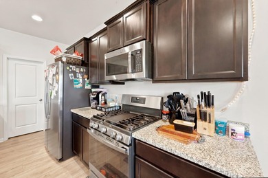 Welcome to 165 Hampton Park Circle, a spacious four bedroom, two - photo 14