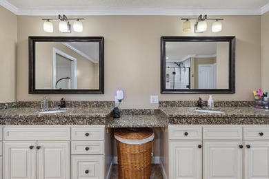 Welcome to your year-round waterfront getaway on Shoal Creek! - photo 18