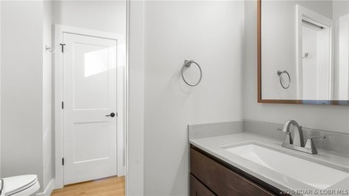 Step into effortless living with this immaculate, newer - photo 19