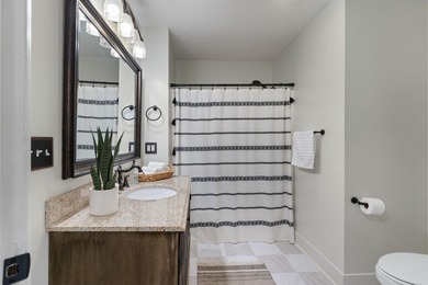 Welcome to your year-round waterfront getaway on Shoal Creek! - photo 21