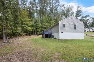 LOCATED ON A DOUBLE LOT, THIS 3 BEDROOM 2 BATH RANCH HOME IN - photo 22