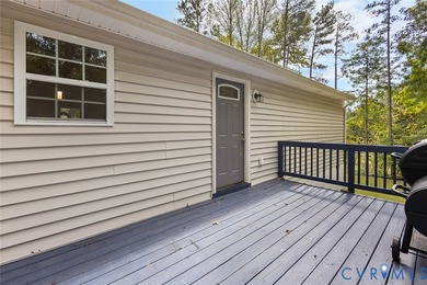LOCATED ON A DOUBLE LOT, THIS 3 BEDROOM 2 BATH RANCH HOME IN - photo 24