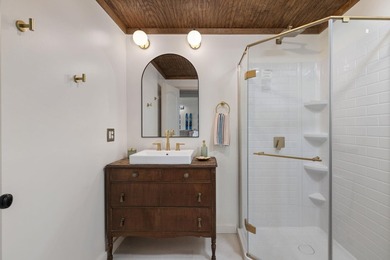 Welcome to your year-round waterfront getaway on Shoal Creek! - photo 24