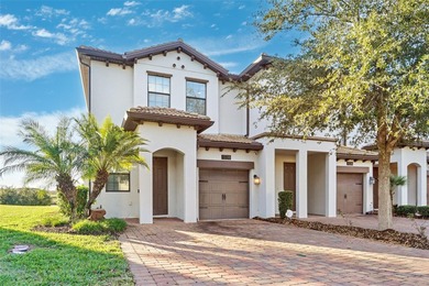 (private lake, pond, coastal) Townhome/Townhouse For Sale in Davenport Florida