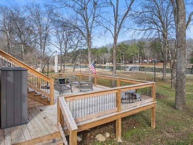 Welcome to your year-round waterfront getaway on Shoal Creek! - photo 32
