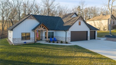 Step into effortless living with this immaculate, newer - photo 33