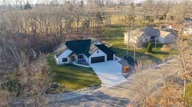 Step into effortless living with this immaculate, newer - photo 35
