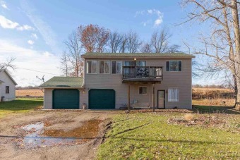 Lake Somerset Home For Sale in Cement City Michigan