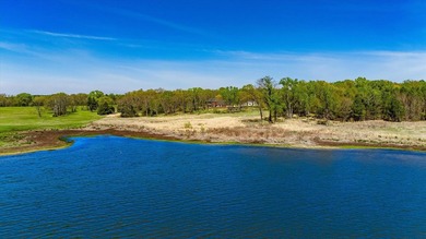 WELCOME TO AN UNPARALLELED LUXURY WATERFRONT ESTATE ON LAKE - photo 3