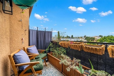 Welcome to 1509 Stanley Ave, Unit 304-a beautifully renovated - photo 9