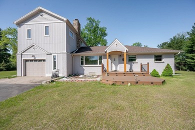 Stunning home with lake frontage on Lake McCall! This house - photo 11
