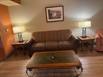 This condo is one of the larger three bedrooms (over 2,000 sq - photo 12