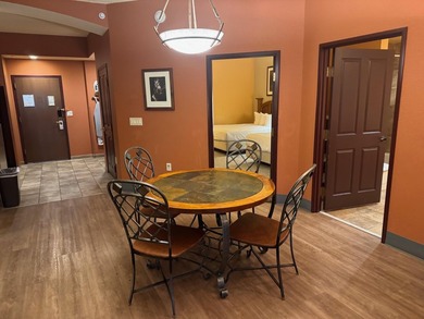This condo is one of the larger three bedrooms (over 2,000 sq - photo 16