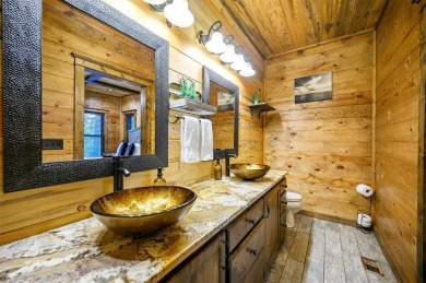 Excalibur is gorgeous LUXURY short term rental cabin in the