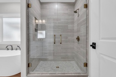 Beautiful new construction in sought-after Plantation Pointe - photo 21