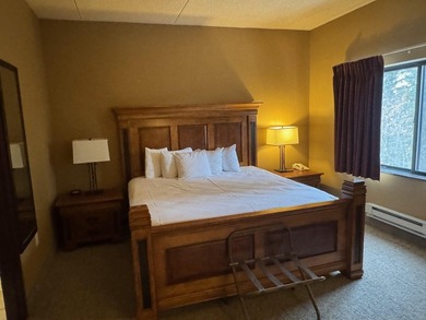 This condo is one of the larger three bedrooms (over 2,000 sq - photo 22