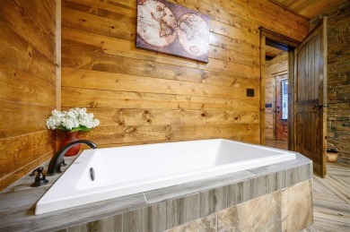 Excalibur is gorgeous LUXURY short term rental cabin in the