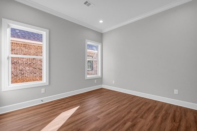 Beautiful new construction in sought-after Plantation Pointe - photo 29